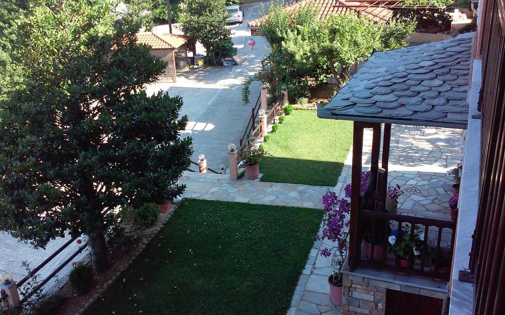 Hotel Alkmini Áyios Dhimítrios Zewnętrze zdjęcie