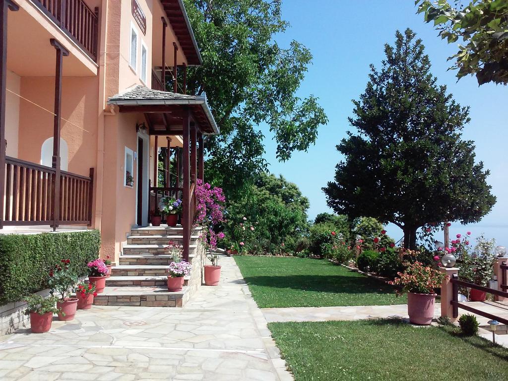 Hotel Alkmini Áyios Dhimítrios Zewnętrze zdjęcie