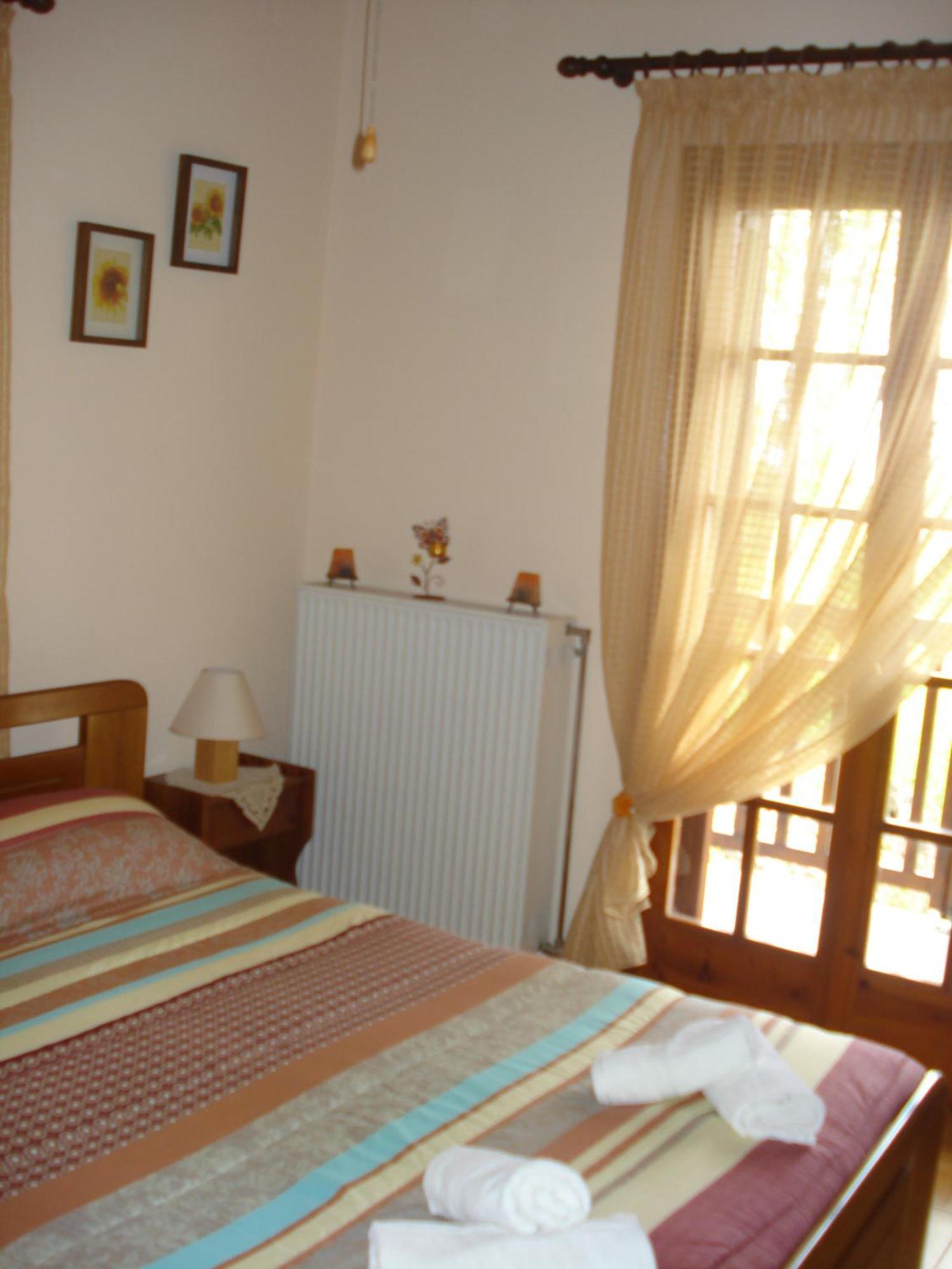 Hotel Alkmini Áyios Dhimítrios Zewnętrze zdjęcie