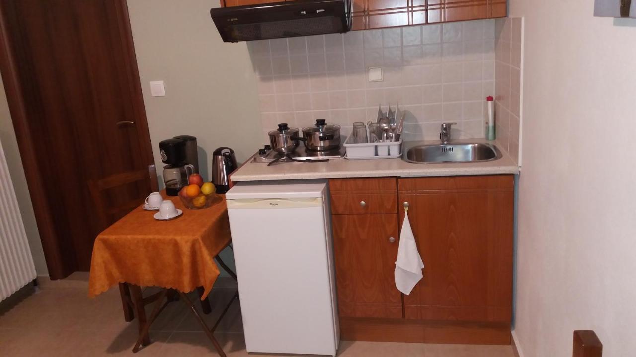Hotel Alkmini Áyios Dhimítrios Zewnętrze zdjęcie