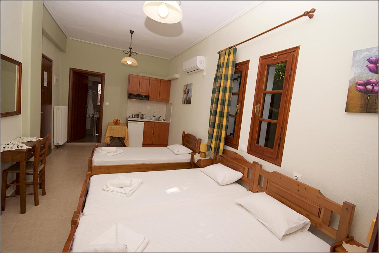 Hotel Alkmini Áyios Dhimítrios Zewnętrze zdjęcie