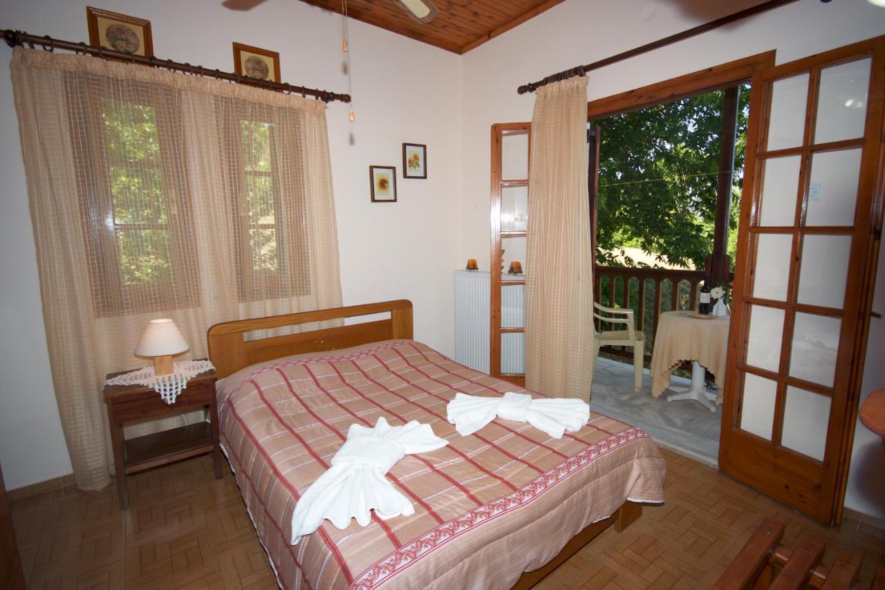 Hotel Alkmini Áyios Dhimítrios Zewnętrze zdjęcie